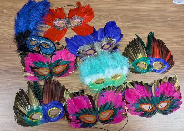 MAS3 - Masque avec plumes image