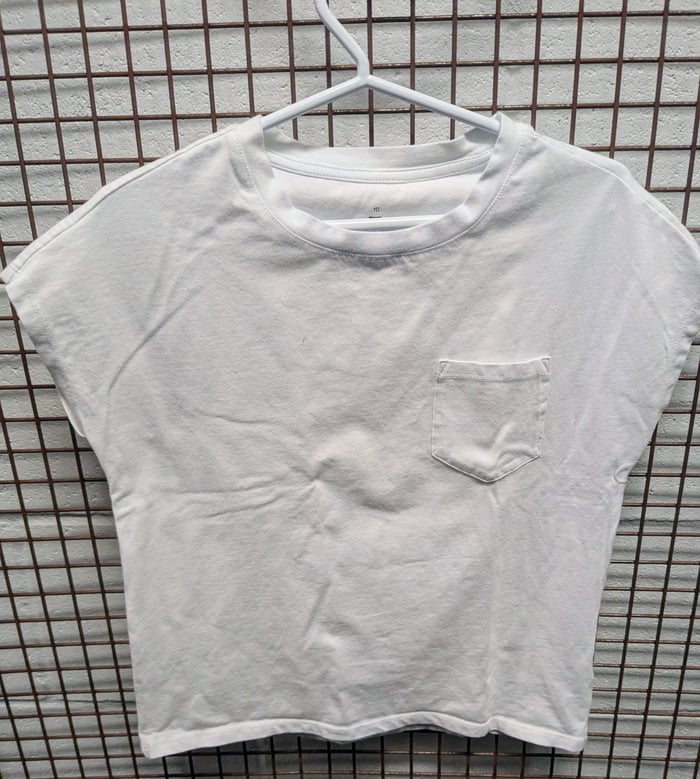 TS-3 - T-shirts Blancs avec poche sans manche image